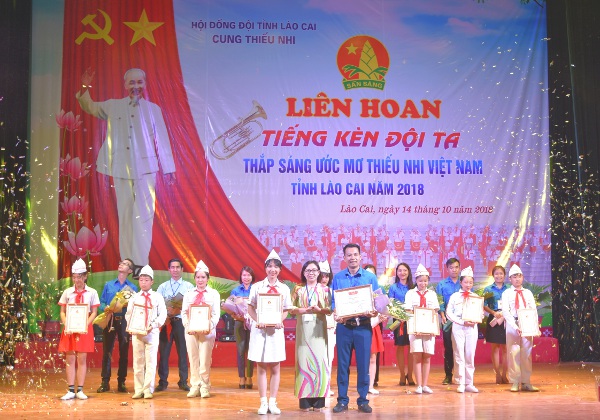 Đội thi TP Lào Cai đạt giải nhất Liên hoan Tiếng kèn đội ta lần thứ II năm 2018